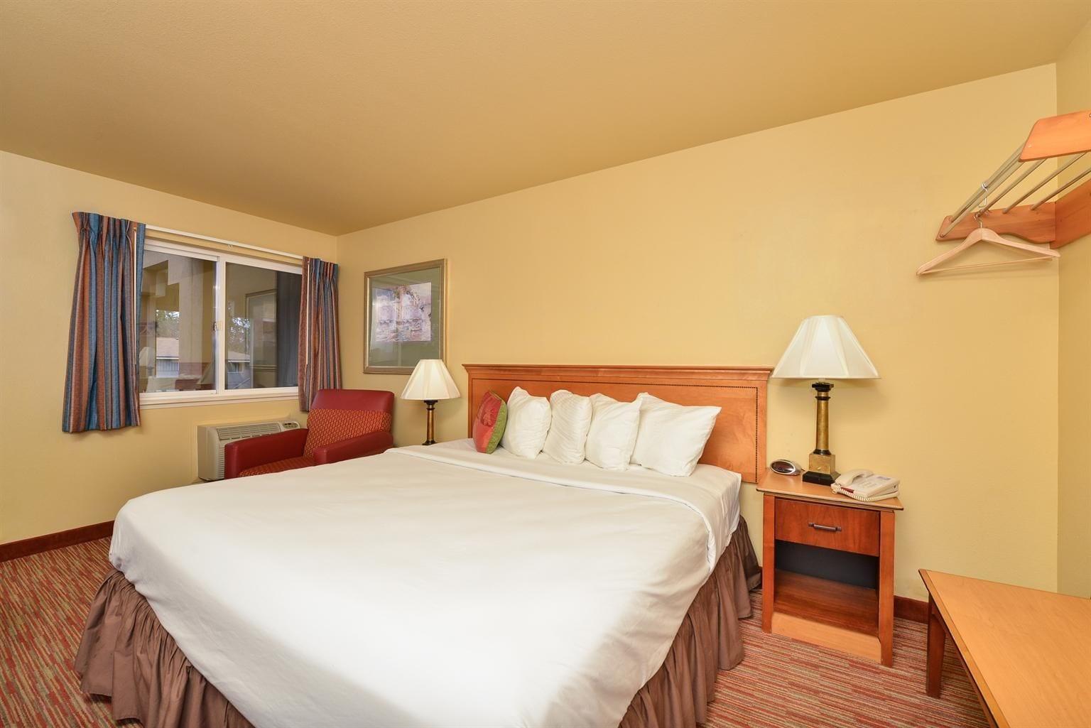 Americas Best Value Inn Lakewood South Tacoma Exterior photo