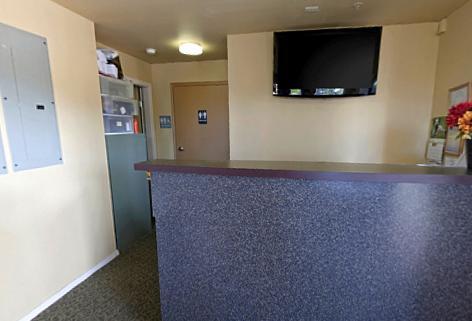 Americas Best Value Inn Lakewood South Tacoma Exterior photo