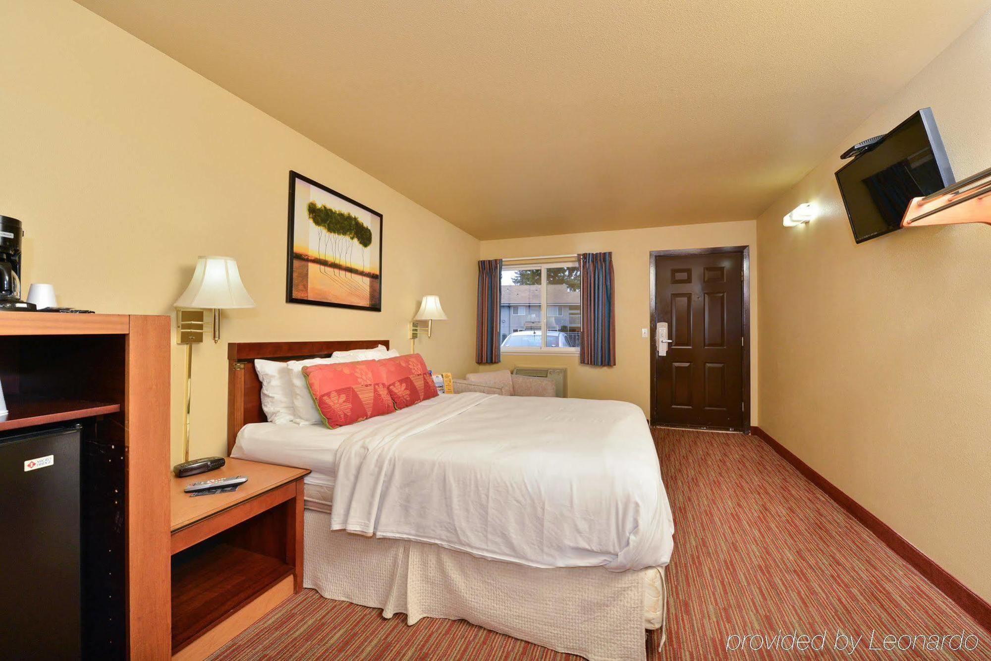 Americas Best Value Inn Lakewood South Tacoma Exterior photo